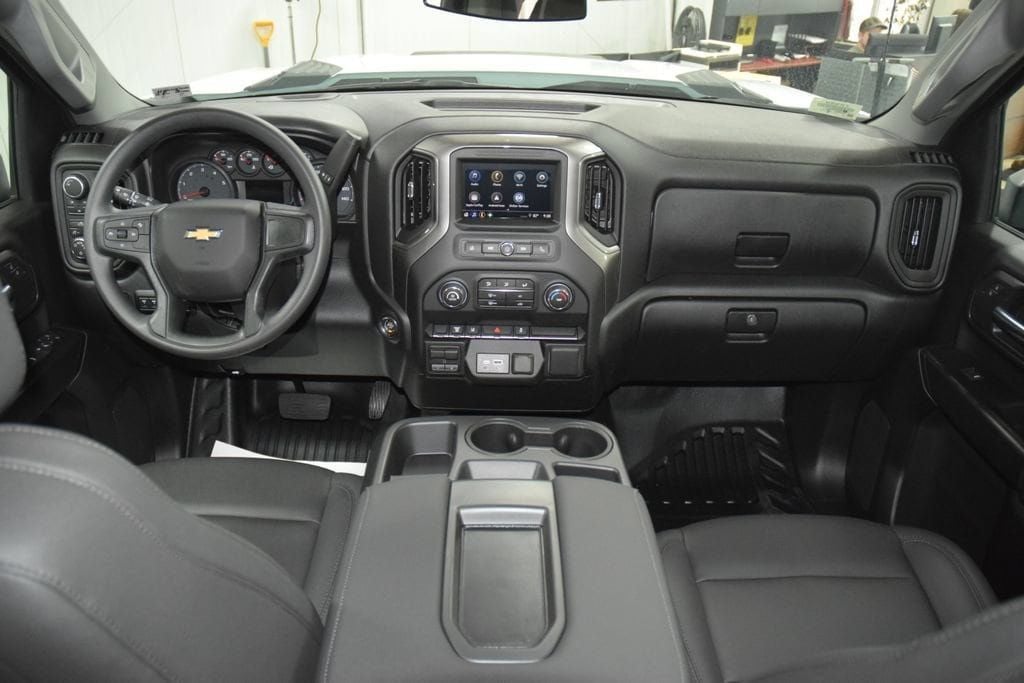 2026 Chevrolet Silverado 3500 HD Chassis Cab Work Truck - 23042456 - 23