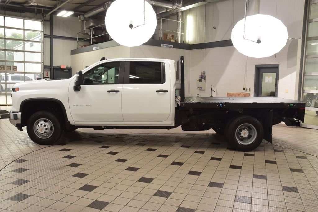 2026 Chevrolet Silverado 3500 HD Chassis Cab Work Truck - 23042456 - 2