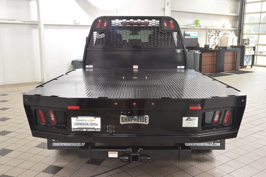 2026 Chevrolet Silverado 3500 HD Chassis Cab Work Truck - 23042456 - 3