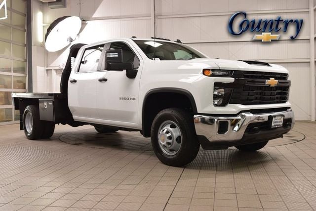 2026 Chevrolet Silverado 3500 HD Chassis Cab Work Truck - 23042457 - 0