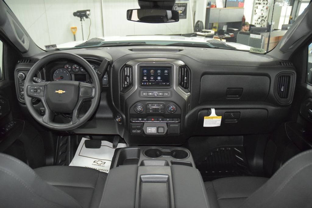 2026 Chevrolet Silverado 3500 HD Chassis Cab Work Truck - 23042457 - 23