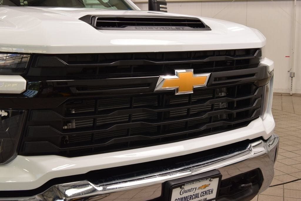 2026 Chevrolet Silverado 3500 HD Chassis Cab Work Truck - 23042457 - 5