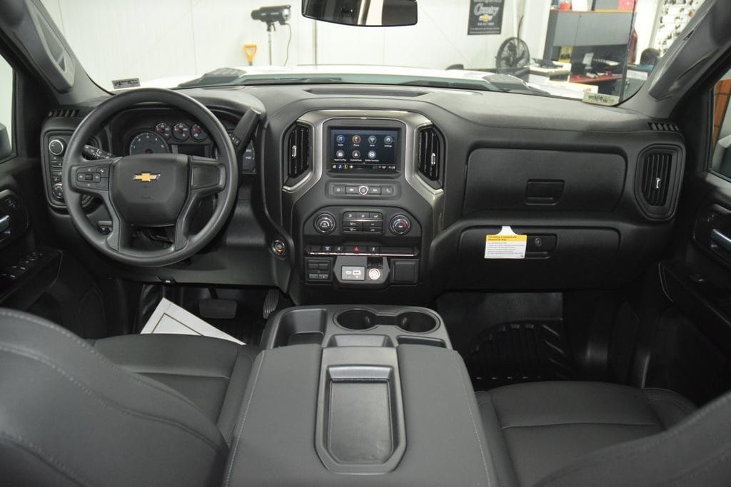 2026 Chevrolet Silverado 3500 HD Chassis Cab Work Truck - 23042459 - 23