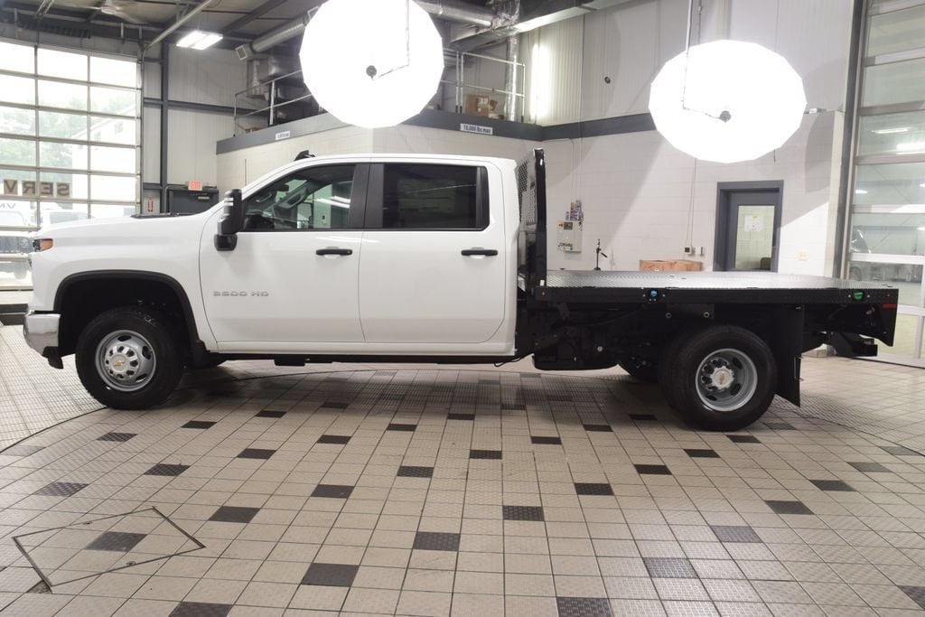 2026 Chevrolet Silverado 3500 HD Chassis Cab Work Truck - 23042459 - 2