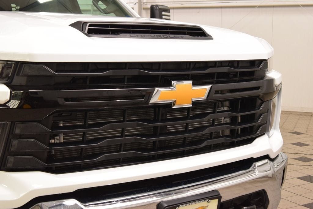 2026 Chevrolet Silverado 3500 HD Chassis Cab Work Truck - 23042459 - 5