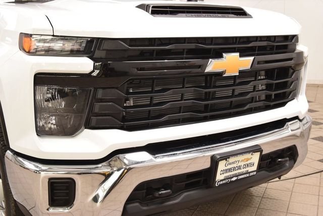 2026 Chevrolet Silverado 3500 HD Chassis Cab Work Truck - 23042459 - 7