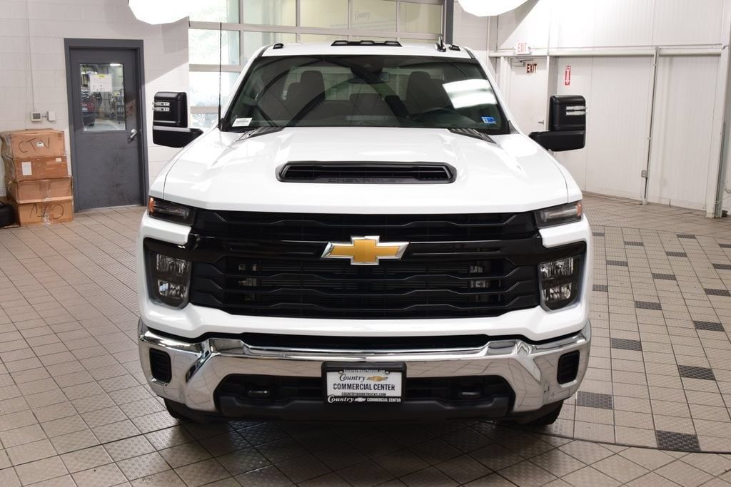 2026 Chevrolet Silverado 3500 HD Chassis Cab Work Truck - 23057741 - 1