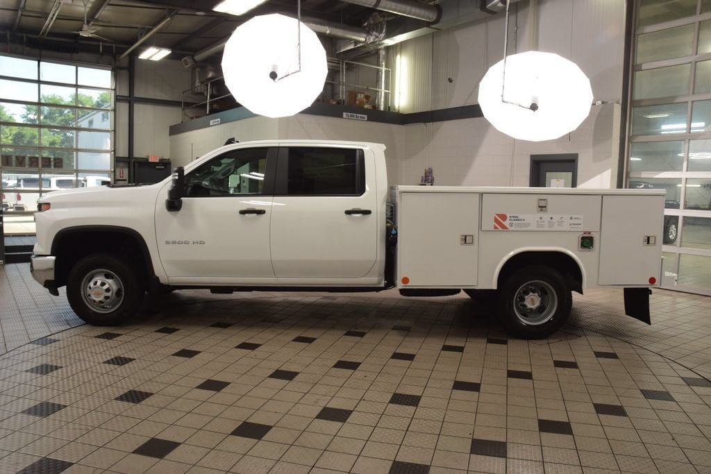 2026 Chevrolet Silverado 3500 HD Chassis Cab Work Truck - 23057741 - 2