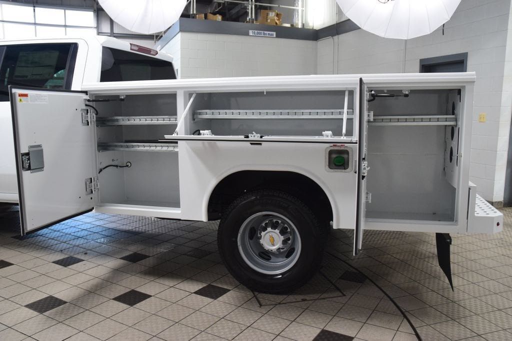 2026 Chevrolet Silverado 3500 HD Chassis Cab Work Truck - 23057741 - 45