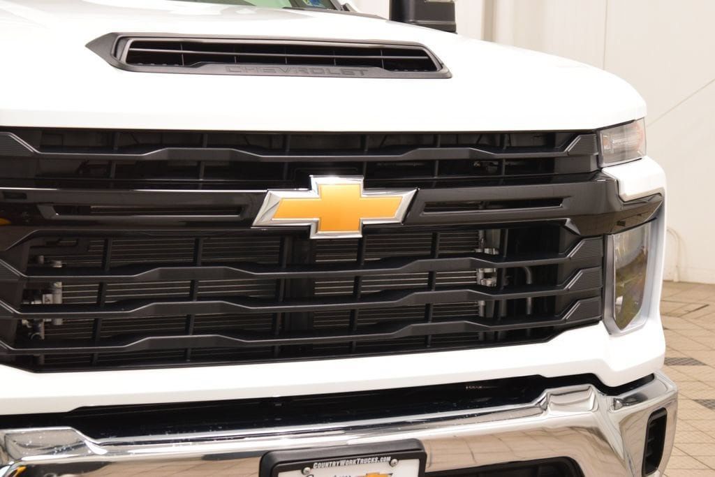 2026 Chevrolet Silverado 3500 HD Chassis Cab Work Truck - 23057741 - 5