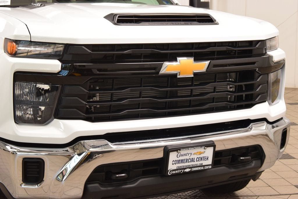 2026 Chevrolet Silverado 3500 HD Chassis Cab Work Truck - 23057741 - 7