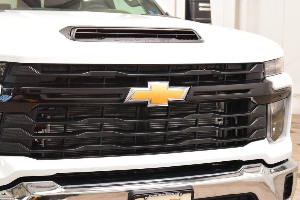 2026 Chevrolet Silverado 3500 HD Chassis Cab Work Truck - 23066357 - 5