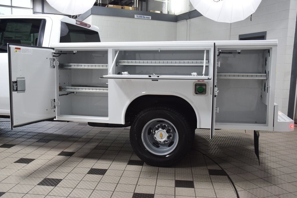 2026 Chevrolet Silverado 3500 HD Chassis Cab Work Truck - 23069276 - 45