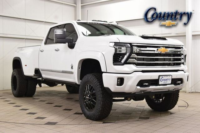 2026 Chevrolet Silverado 3500HD 4WD Crew Cab 172" High Country - 23012353 - 0