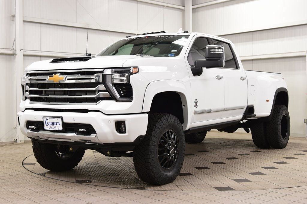 2026 Chevrolet Silverado 3500HD 4WD Crew Cab 172" High Country - 23012353 - 2