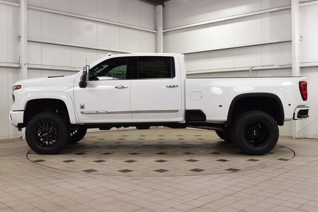 2026 Chevrolet Silverado 3500HD 4WD Crew Cab 172" High Country - 23012353 - 3