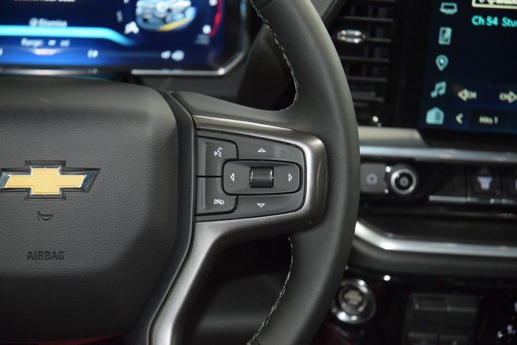 2026 Chevrolet Silverado 3500HD 4WD Crew Cab 172" High Country - 23012353 - 41