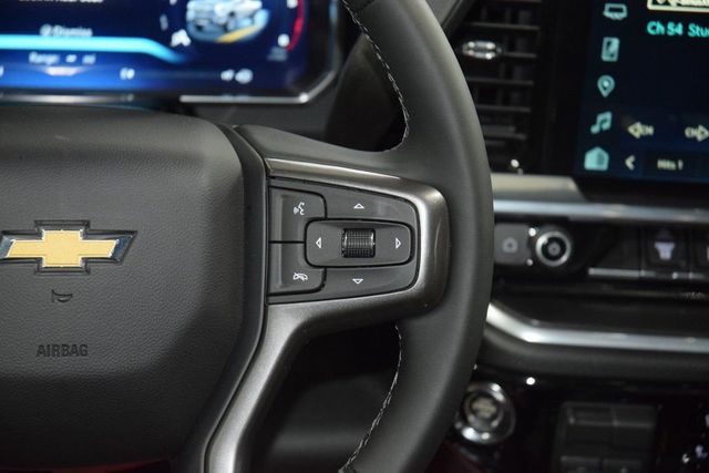 2026 Chevrolet Silverado 3500HD 4WD Crew Cab 172" High Country - 23012353 - 41