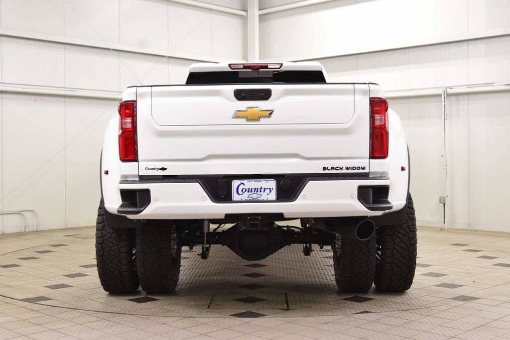 2026 Chevrolet Silverado 3500HD 4WD Crew Cab 172" High Country - 23012353 - 6
