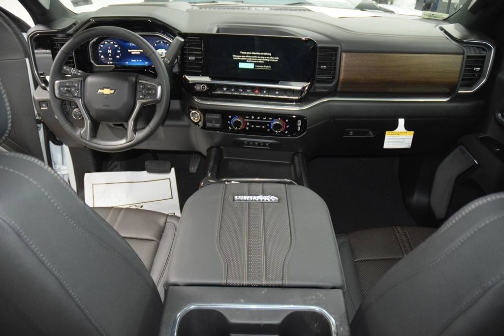 2026 Chevrolet Silverado 3500HD 4WD Crew Cab 172" High Country - 23012356 - 32