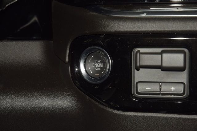 2026 Chevrolet Silverado 3500HD 4WD Crew Cab 172" High Country - 23012356 - 37