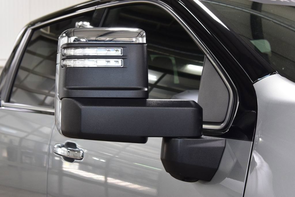 2026 Chevrolet Silverado 3500HD 4WD Crew Cab 172" High Country - 23015288 - 20
