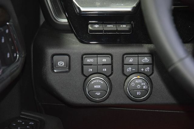 2026 Chevrolet Silverado 3500HD 4WD Crew Cab 172" High Country - 23015288 - 37