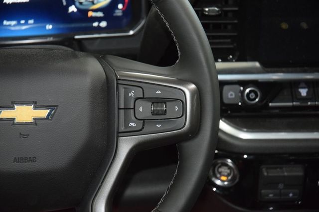 2026 Chevrolet Silverado 3500HD 4WD Crew Cab 172" High Country - 23015288 - 40