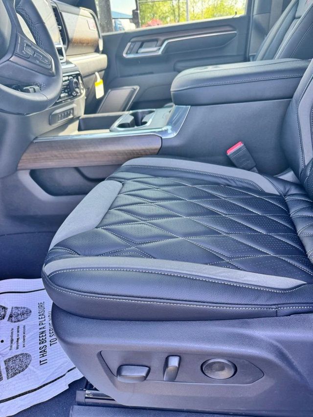 2026 Chevrolet Silverado 3500HD 4WD Crew Cab 172" High Country - 23015288 - 4