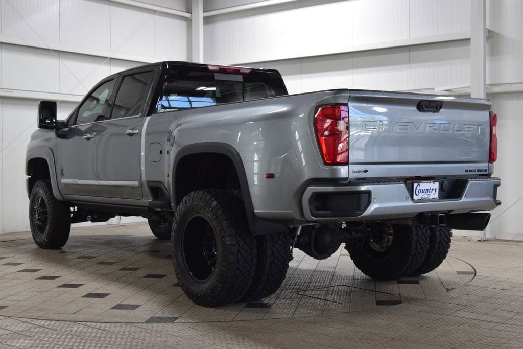 2026 Chevrolet Silverado 3500HD 4WD Crew Cab 172" High Country - 23015288 - 5