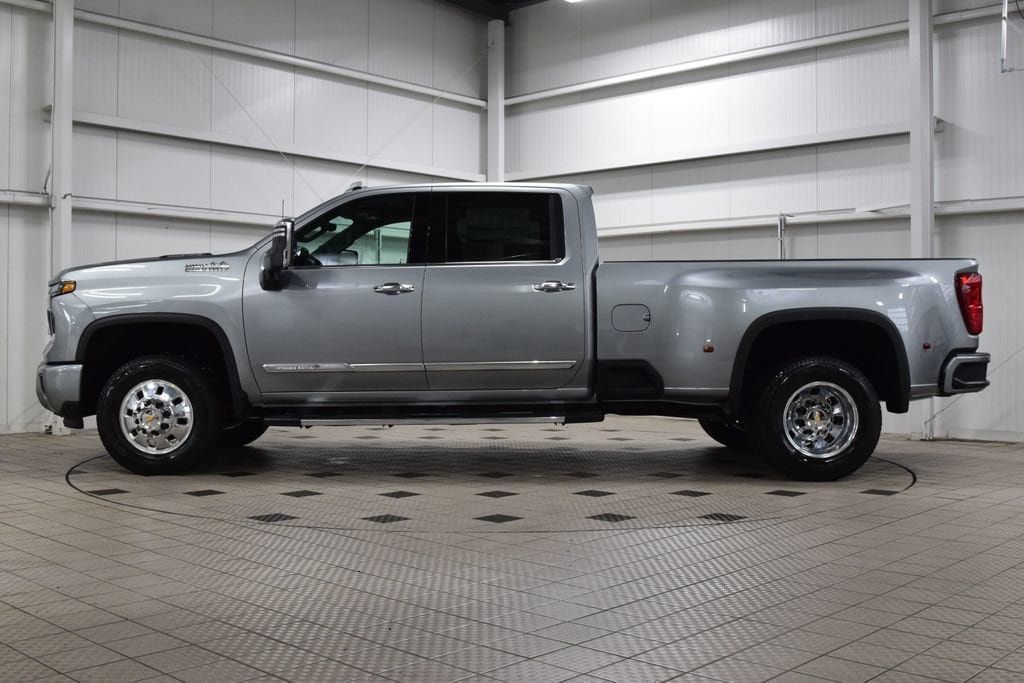 2026 Chevrolet Silverado 3500HD 4WD Crew Cab 172" High Country - 23037642 - 3