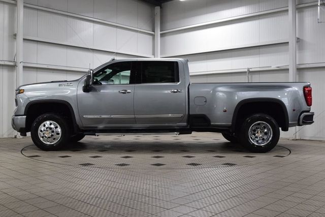 2026 Chevrolet Silverado 3500HD 4WD Crew Cab 172" High Country - 23037642 - 3