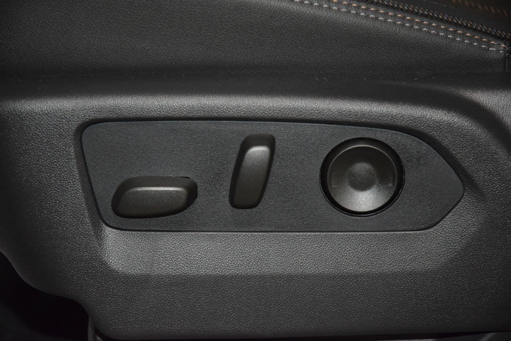 2026 Chevrolet Silverado 3500HD 4WD Crew Cab 172" High Country - 23037642 - 44