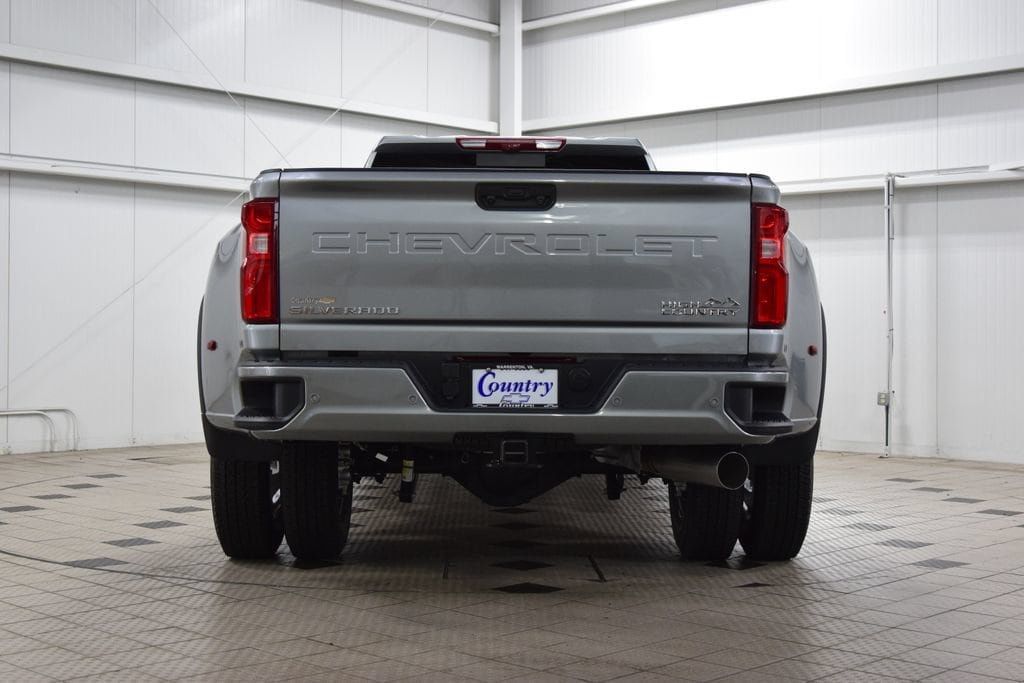 2026 Chevrolet Silverado 3500HD 4WD Crew Cab 172" High Country - 23037642 - 6