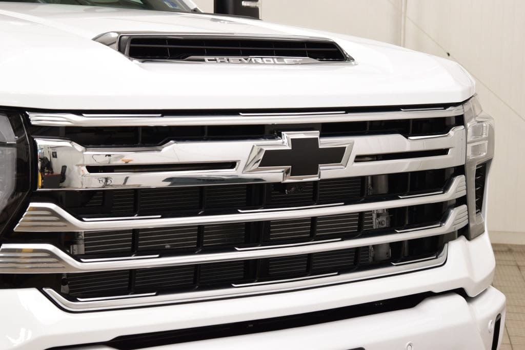 2026 Chevrolet Silverado 3500HD 4WD Crew Cab 172" High Country - 23039346 - 10