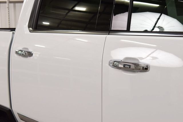 2026 Chevrolet Silverado 3500HD 4WD Crew Cab 172" High Country - 23039346 - 20