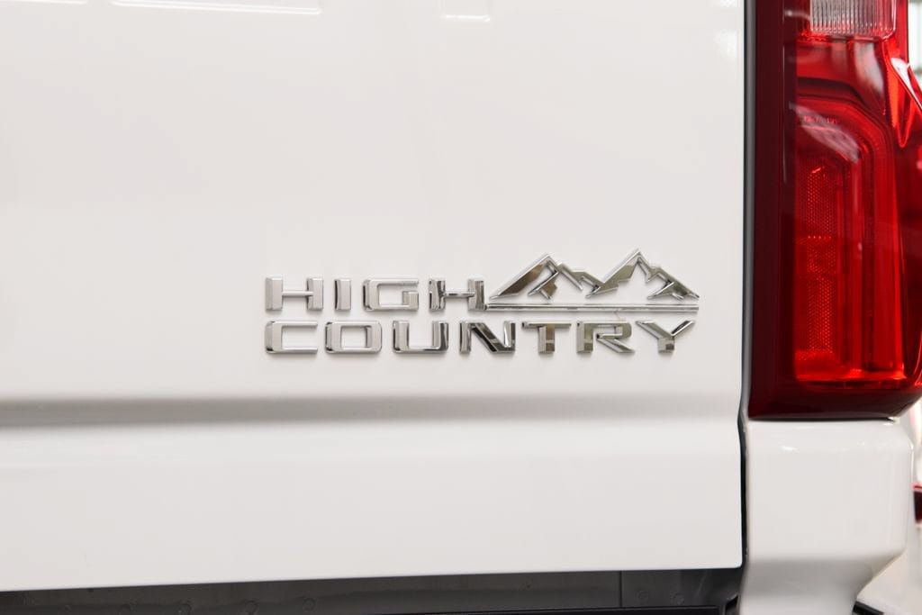 2026 Chevrolet Silverado 3500HD 4WD Crew Cab 172" High Country - 23039346 - 25