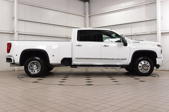 2026 Chevrolet Silverado 3500HD 4WD Crew Cab 172" High Country - 23039346 - 8