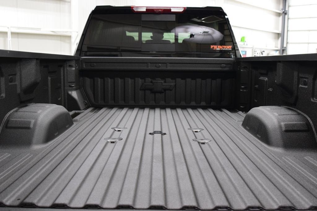 2026 Chevrolet Silverado 3500HD 4WD Crew Cab 172" High Country - 23052470 - 25
