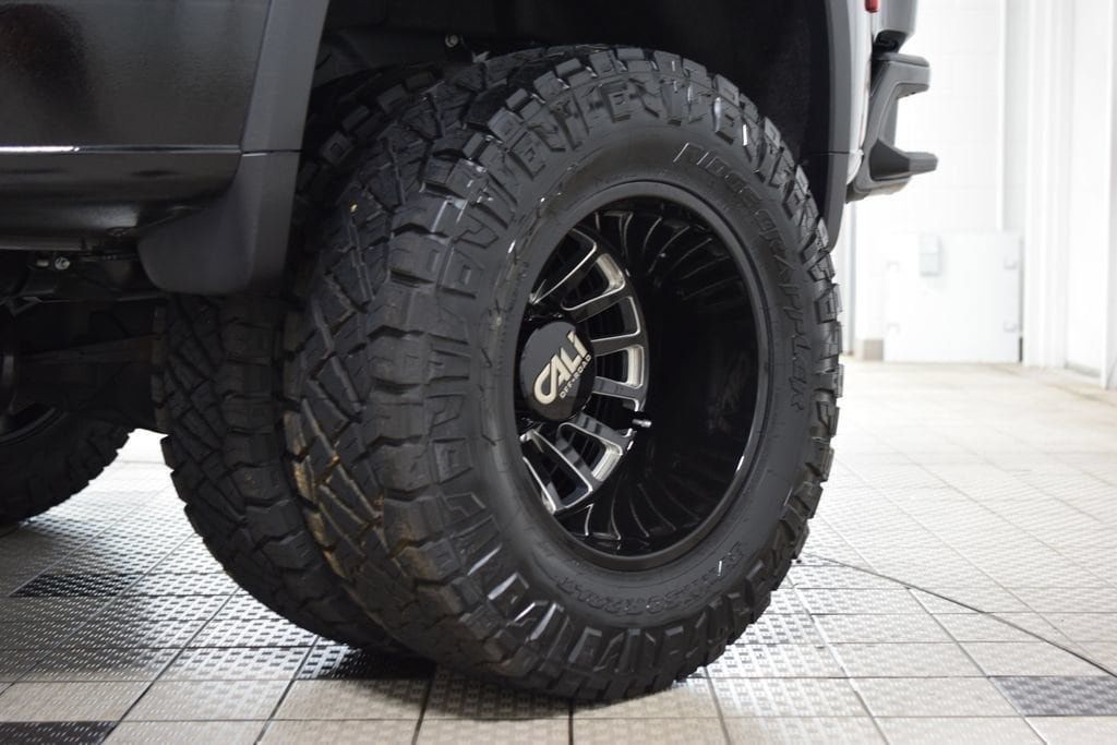 2026 Chevrolet Silverado 3500HD 4WD Crew Cab 172" High Country - 23052470 - 29