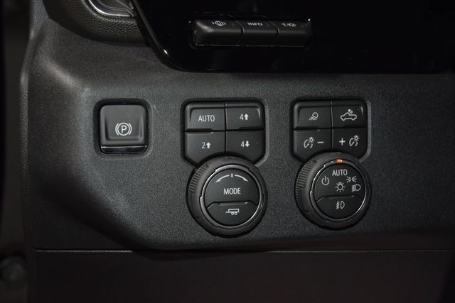 2026 Chevrolet Silverado 3500HD 4WD Crew Cab 172" High Country - 23052470 - 37