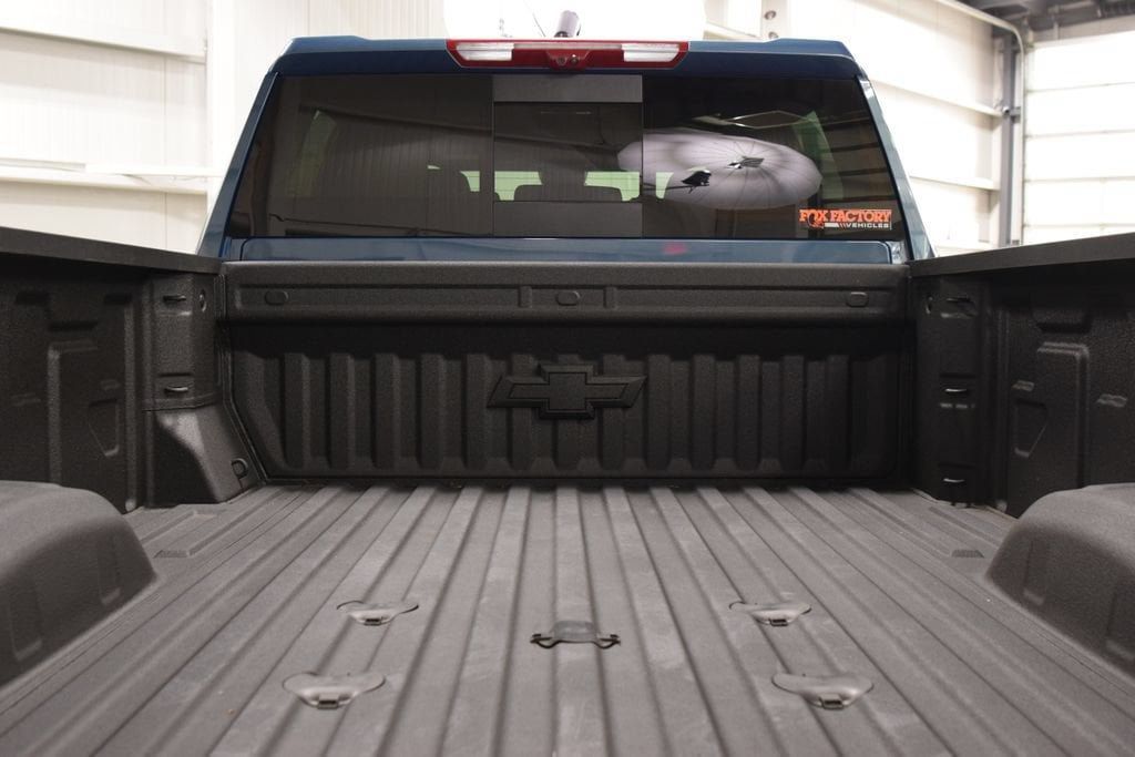 2026 Chevrolet Silverado 3500HD 4WD Crew Cab 172" High Country - 23078902 - 25