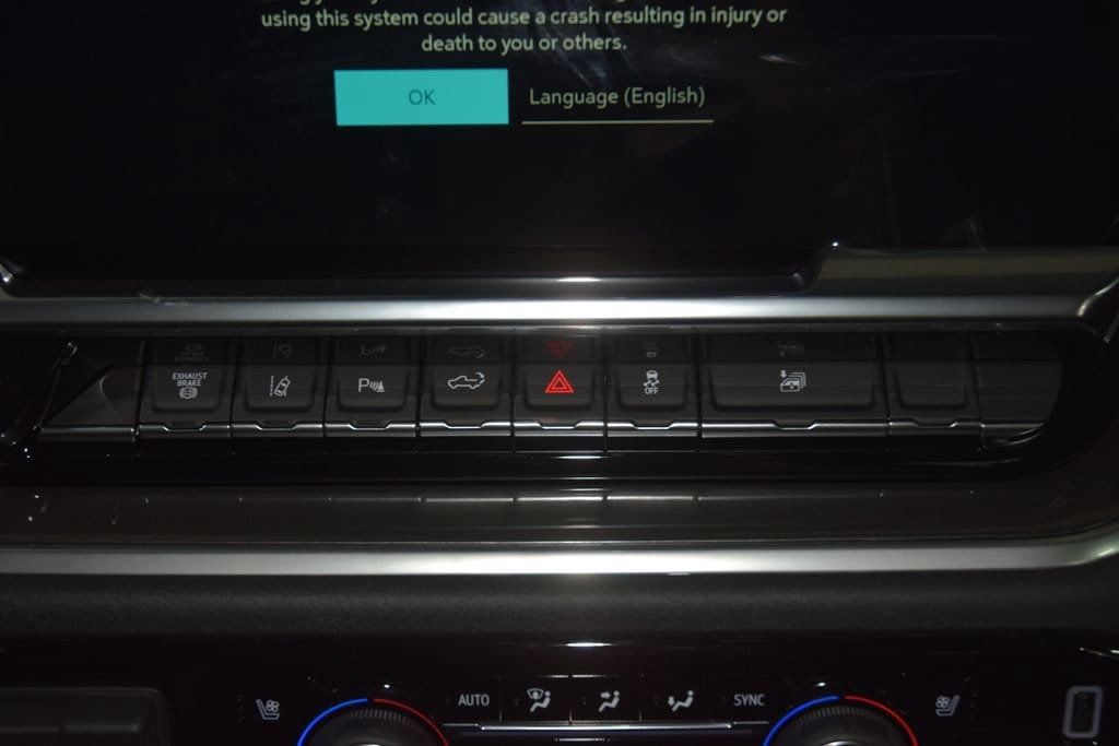 2026 Chevrolet Silverado 3500HD 4WD Crew Cab 172" High Country - 23078902 - 35