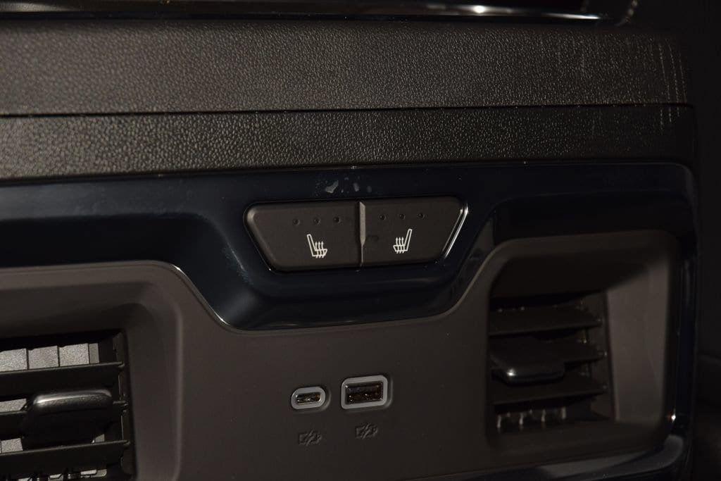 2026 Chevrolet Silverado 3500HD 4WD Crew Cab 172" High Country - 23078902 - 48