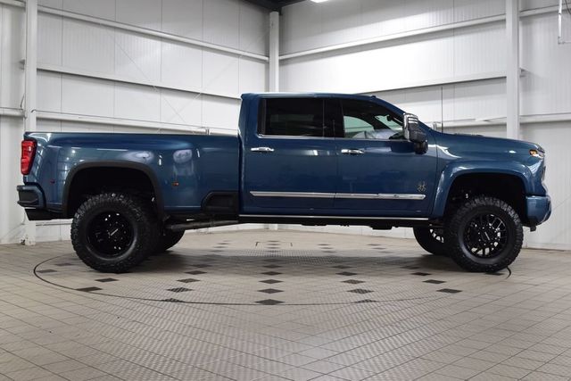 2026 Chevrolet Silverado 3500HD 4WD Crew Cab 172" High Country - 23078902 - 8