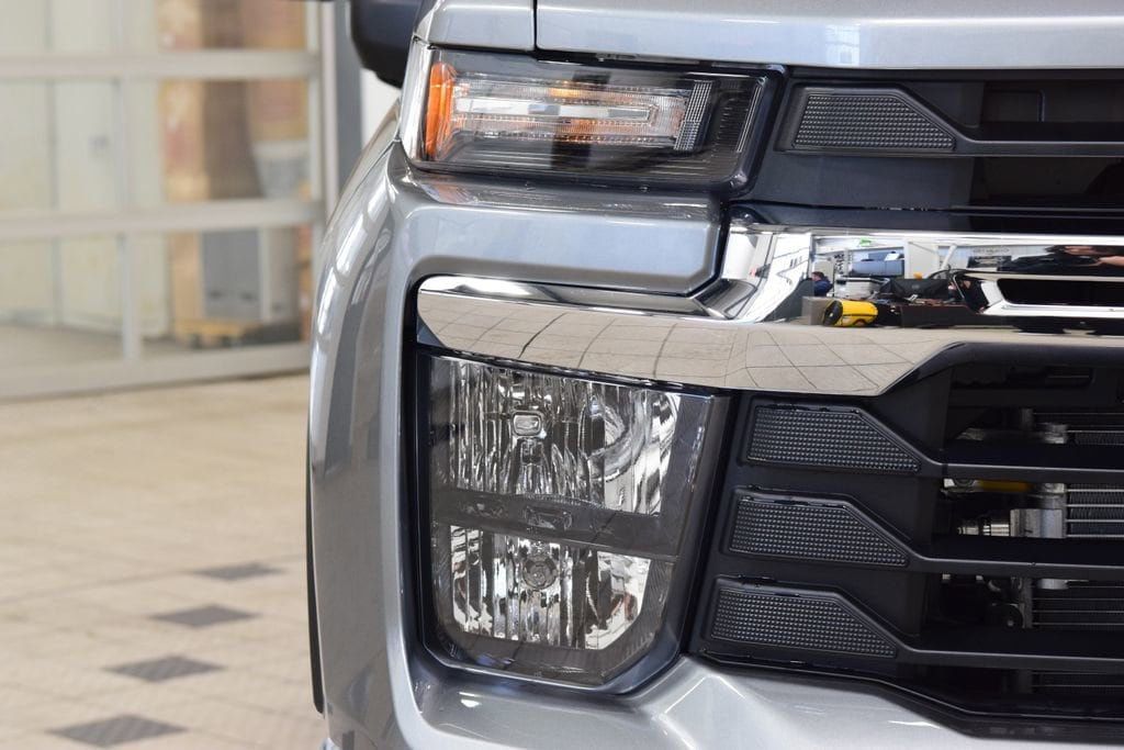 2026 Chevrolet Silverado 3500HD 4WD Crew Cab 172" LT - 23012357 - 11