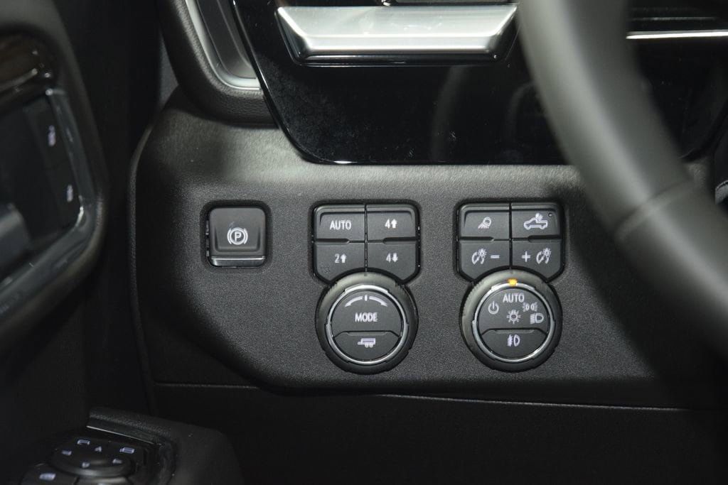 2026 Chevrolet Silverado 3500HD 4WD Crew Cab 172" LT - 23012357 - 38