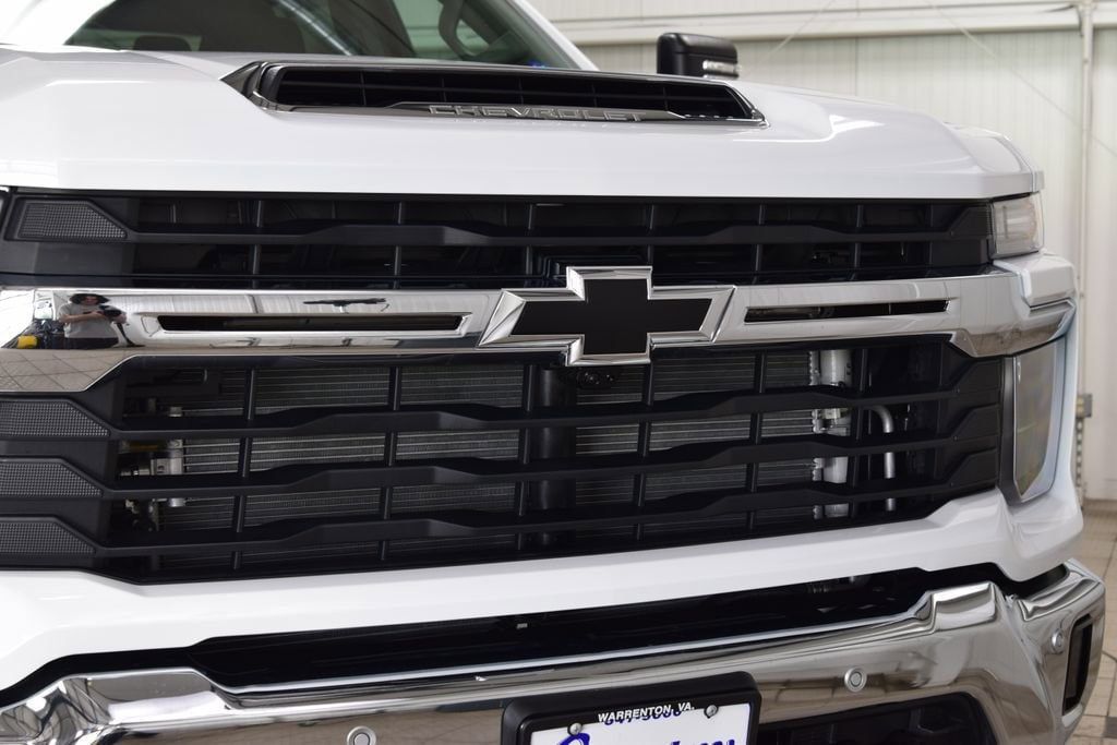 2026 Chevrolet Silverado 3500HD 4WD Crew Cab 172" LT - 23012358 - 10