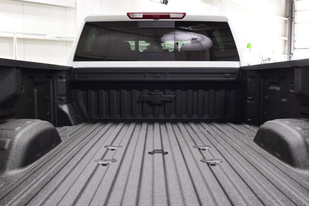 2026 Chevrolet Silverado 3500HD 4WD Crew Cab 172" LT - 23012358 - 26