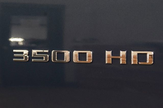 2026 Chevrolet Silverado 3500HD 4WD Crew Cab 172" LT - 23012359 - 17